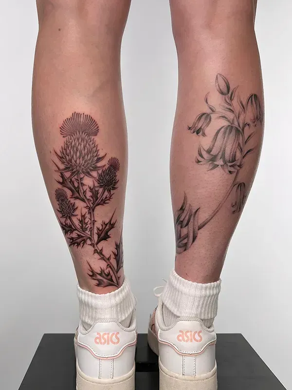 Root your personal narrative in nature with complementary custom botanicals. Book your bespoke black and grey floral pieces with experienced artist Daisuke Sakaguchi at Silent Moon Tattoo (London SE16).