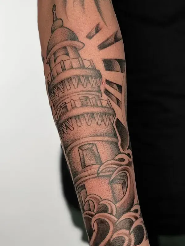Anchor your personal narrative with a beacon of resilience. Book your custom black and grey illustrative piece with experienced artist Daisuke Sakaguchi at Silent Moon Tattoo (London SE16).