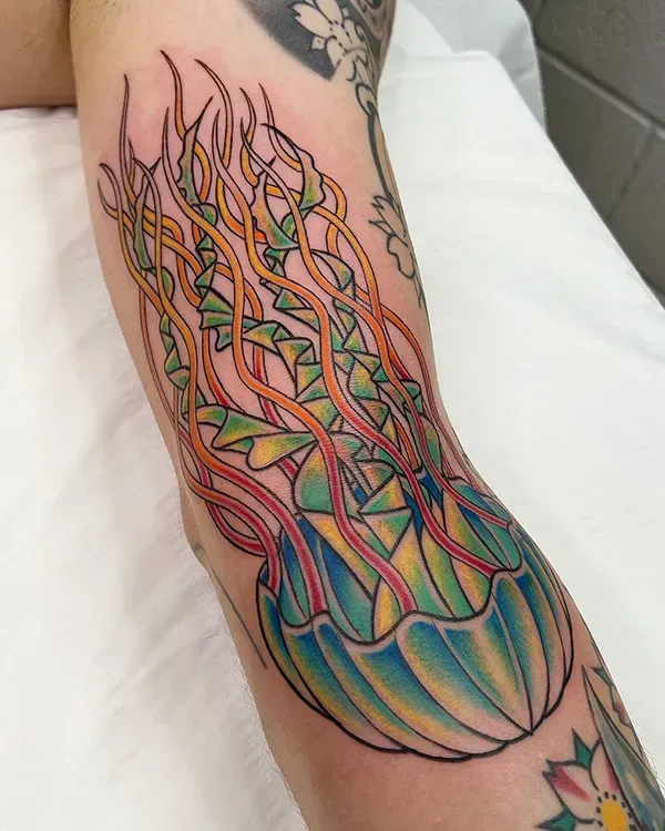 A masterpiece of movement and color. Book your bespoke traditional Japanese-inspired piece with experienced artist Daisuke Sakaguchi at Silent Moon Tattoo (London SE16).