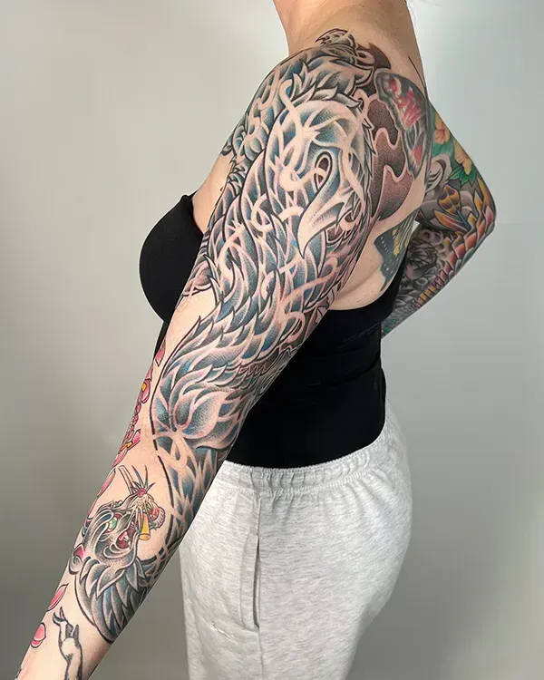 Transform your identity into a public gallery. Book your custom large-scale traditional Japanese-inspired sleeve with experienced artist Daisuke Sakaguchi at Silent Moon Tattoo (London SE16).