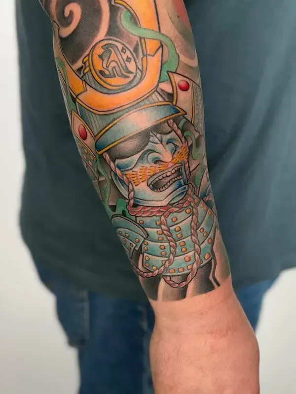 Embody the strength and discipline of the warrior class. Book your bespoke vibrant traditional Japanese samurai piece with experienced artist Daisuke Sakaguchi at Silent Moon Tattoo (London SE16).