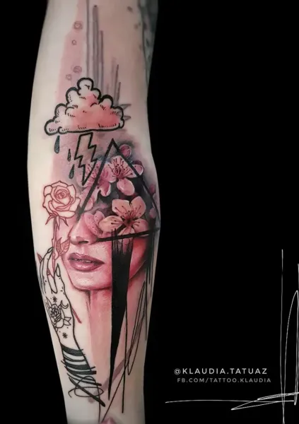 Transform your surrealism vision into reality! Book your custom mixed-media abstract realism piece with 15-year veteran artist Klaudia at Silent Moon Tattoo (London SE16).